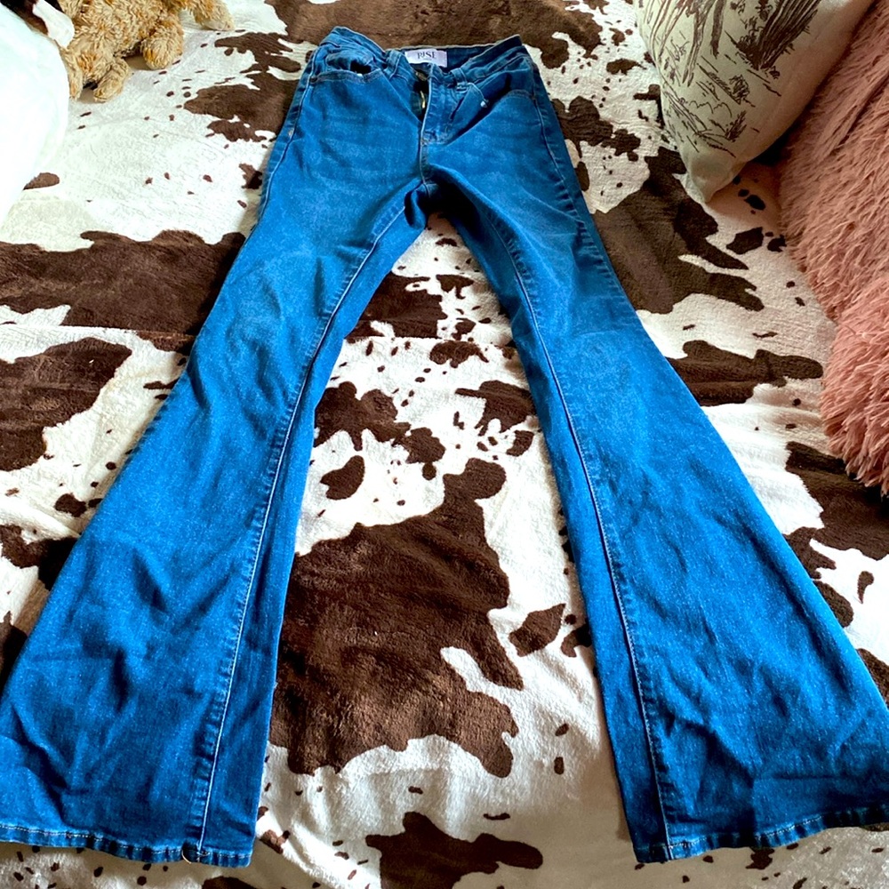 Flared Jeans